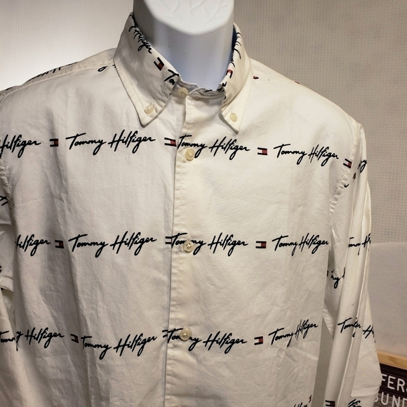 Tommy Hilfiger Spell Out Button Down Shirt White Small NWOT - Picture 3 of 10